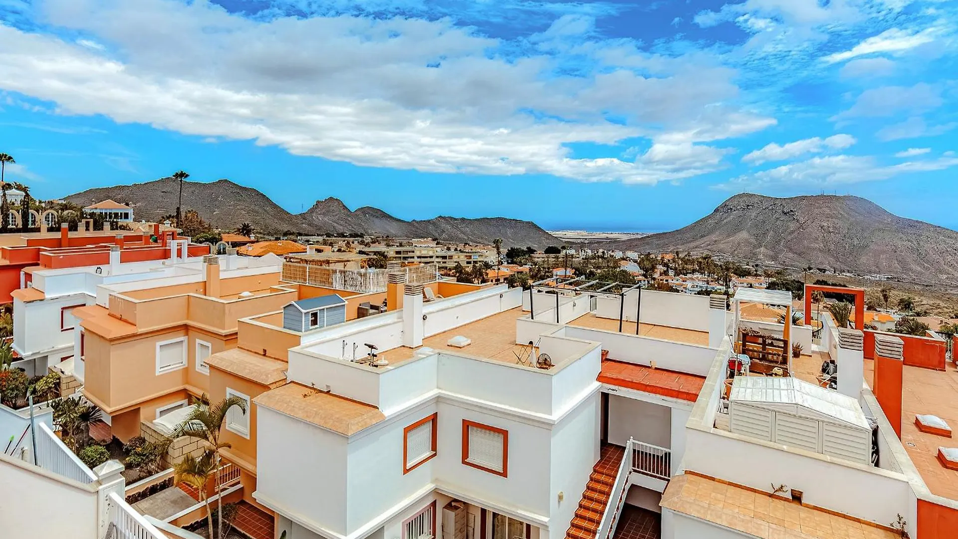 Great View Over The Ocean In Apartment Bianca With Wifi And Pool Chayofa